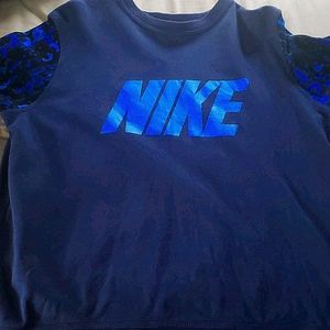 Nike longsleeve shirt